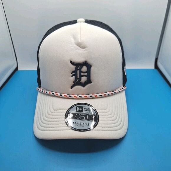 Detroit Tigers New Era 9Forty A-Frame Court Trucker Hat Cap Snapback Rope - Picture 1 of 7
